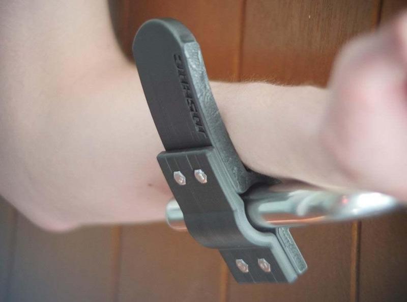 HANDS FREE DOOR OPENER vs. Covid19