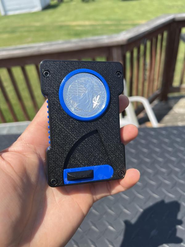 6 CARD COIN DISPLAY WALLET WITH BACK STORAGE. FOR SILVER BRITANNIA!