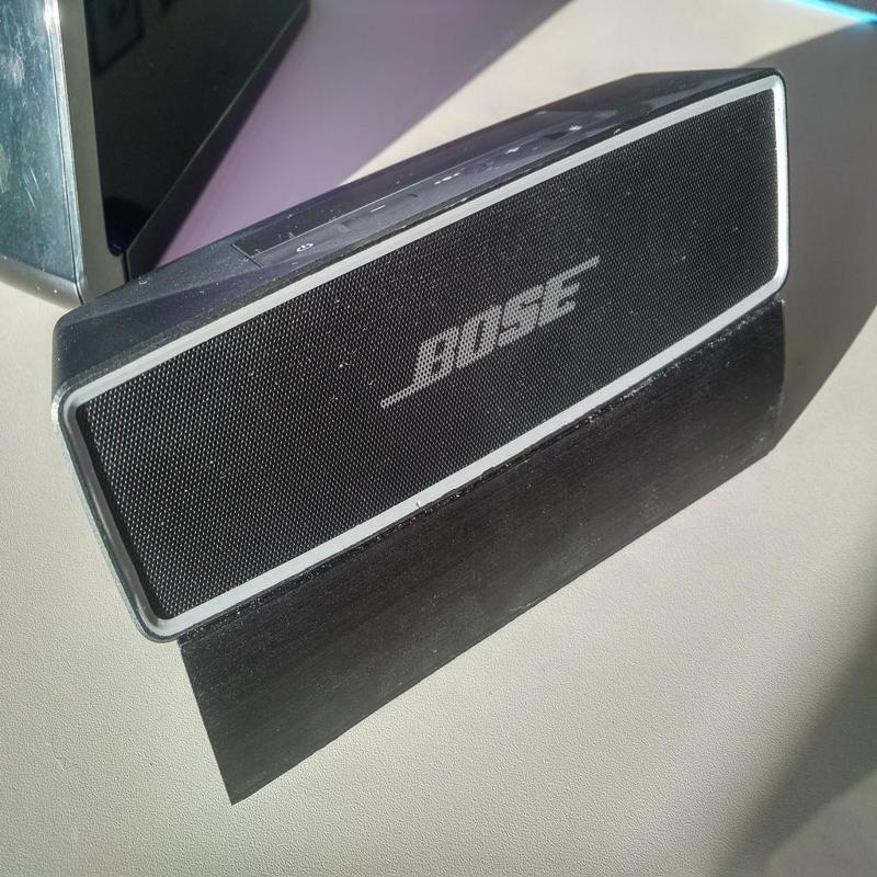 BOSE SoundLink Mini II Desktop Stand