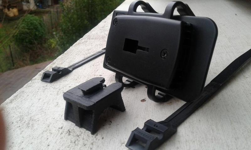 Bicycle phone socket