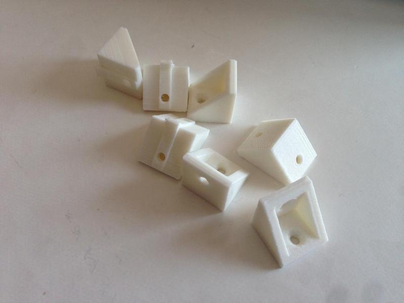 2020 (20x20) I-Type slot 5 corner bracket