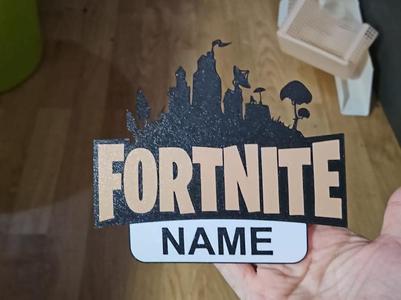 Fortnite 2 customizable name