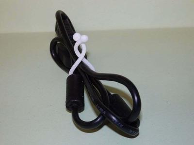 Plastic lace / Lacet plastique
