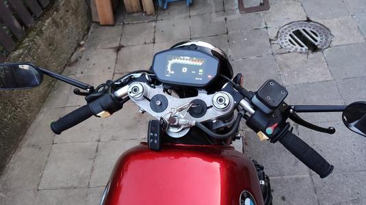 K100 TFT Speedometer Mount