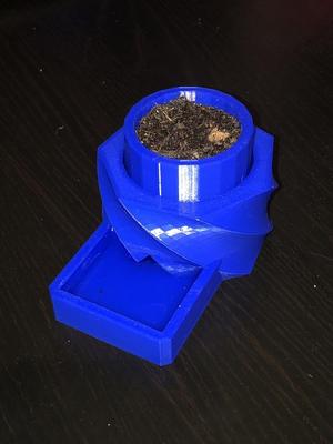 Self Watering Planter