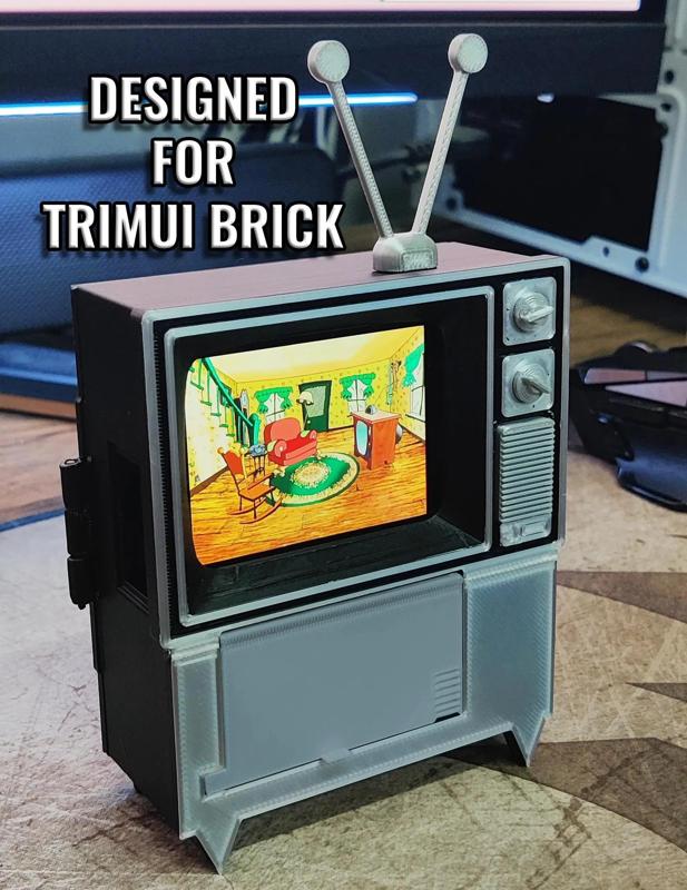 TrimUI Brick Retro TV Box Enclosure - Turns your handheld into a working retro TV!