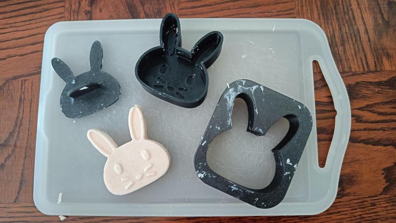 Bunny soap mold