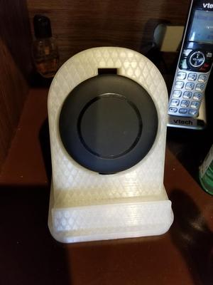 Insignia charger phone stand