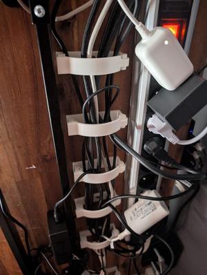 desktop cable holder V2