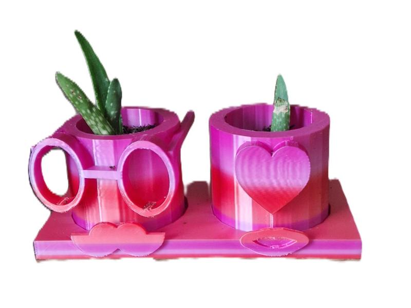 POTS  FEMALE AND MALE
