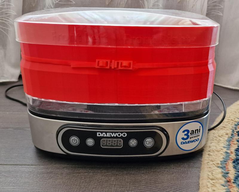 Daewoo D500S and Balter food dehydrator modular walls for filament drying