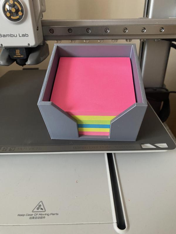 Post-it holder