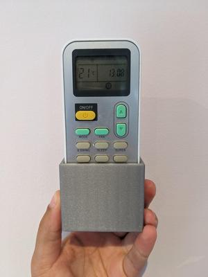 AC Remote Holder DG11J1-72 (Haxxair and others)