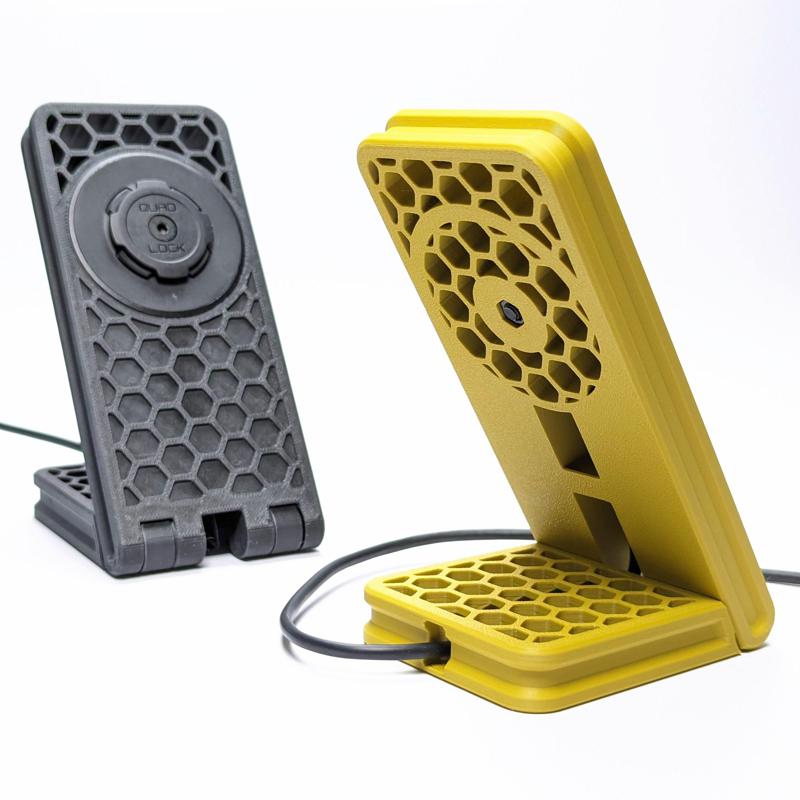 Quadlock Charger Stand