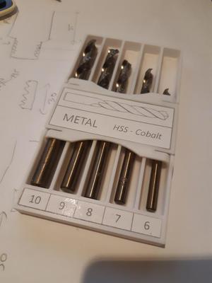 Drill bit tray