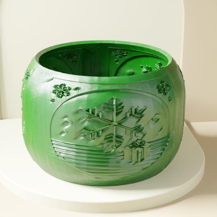 Christmas Presents & Snowflakes Planter