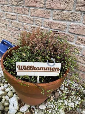 Willkommen-Schild