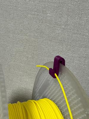 Tray clamp