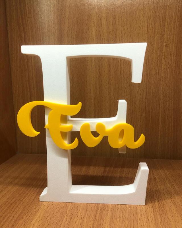 Letter E and name Eva