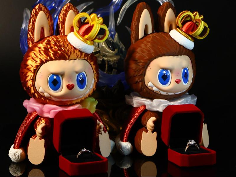 King Pig Pig Hero GGBond matches the original LBB face