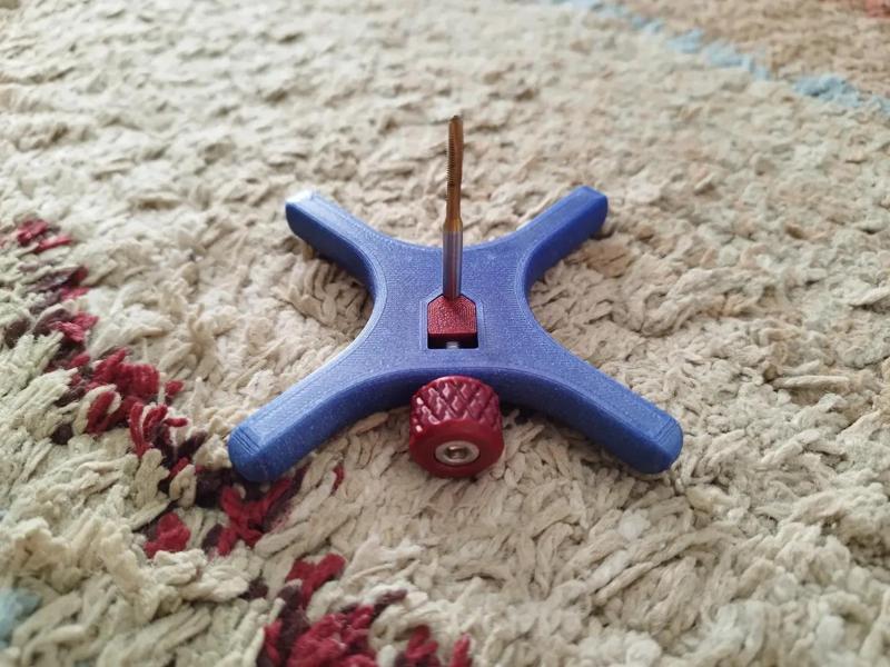 Ergonomic Tap Wrench   