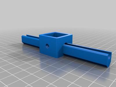 Yagi antenna element mount for 2020 extrusion boom