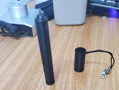 Pen for D1 size ink