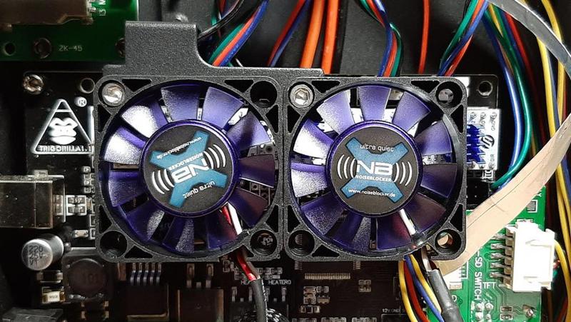 AI3M - Support spacer for 2 x Fan 40 x 10 (Drivers TMC 2208/2209) 