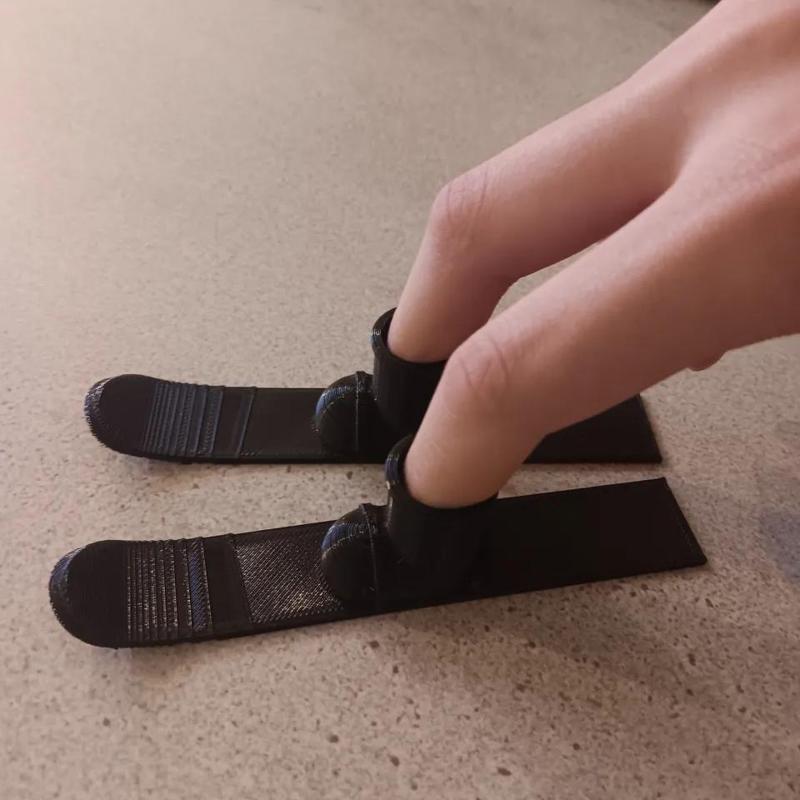 ski slats finger toy   