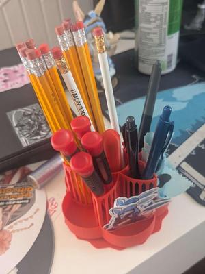 Flower-ish Pencil Holder