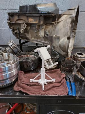 Transmission Jack Phone Stand