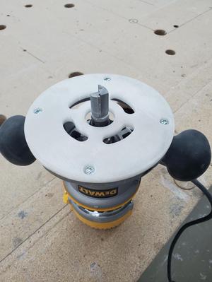 base pour toupie Dewalt dw618