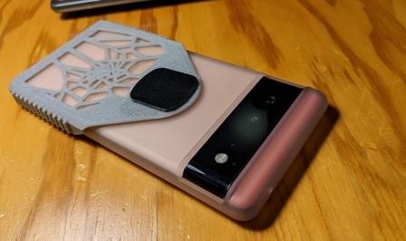 Voronoi Pixel6 magnetic car holder