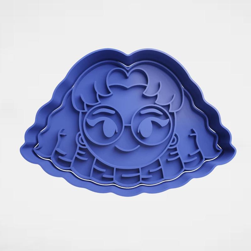 PRIYA DE TURNING RED