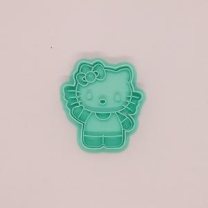 HELLO KITTY CUTTER