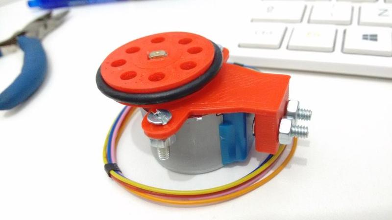 Wheel ( roda ) and support for stepper motor 28BYJ