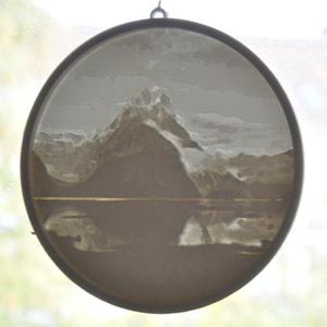 Lithophane, Milford Sound
