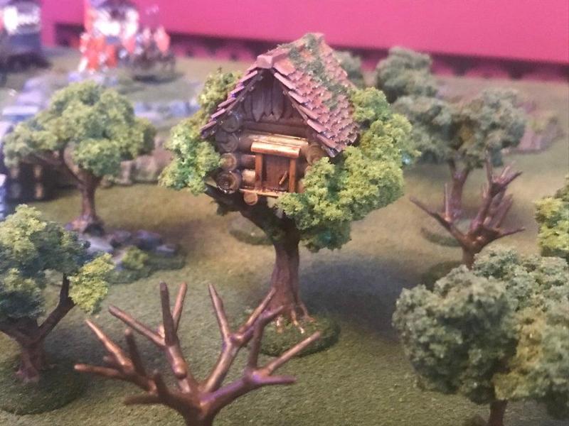 Tree House, Wargames tree Building Feature Terrain - 15mm