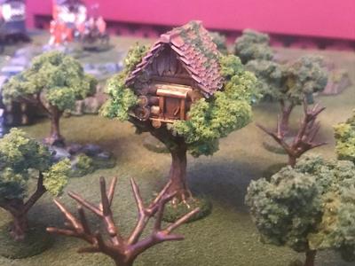 Tree House, Wargames tree Building Feature Terrain - 15mm