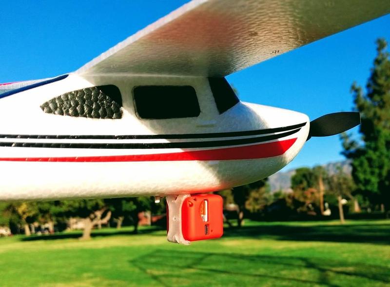 f949 battery cover with integrated sq11 camera clip