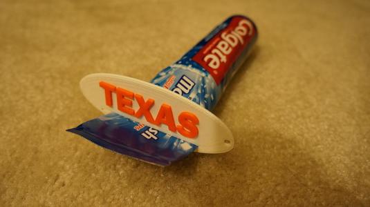 Texas toothpaste squeezer & keychain
