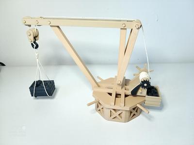 Leonardo Da Vinci's Revolving Crane