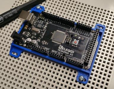 Arduino Mega 2560/Due mounting bracket, proto-shield compatible