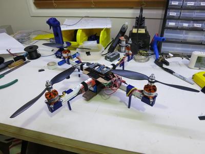 Flyscreen quadcopter
