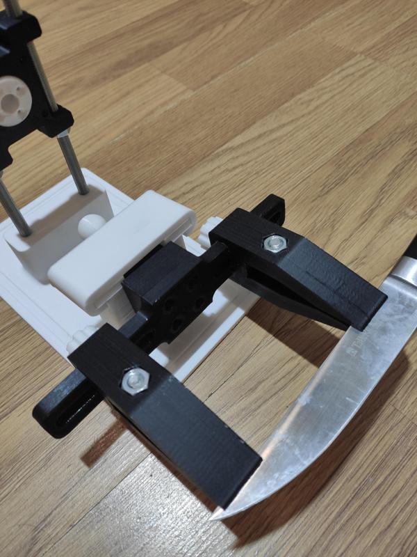 3D-Printable Knife Sharpening Jig
