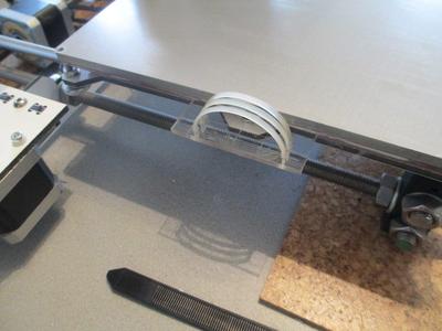 Simple nozzle cleaning station