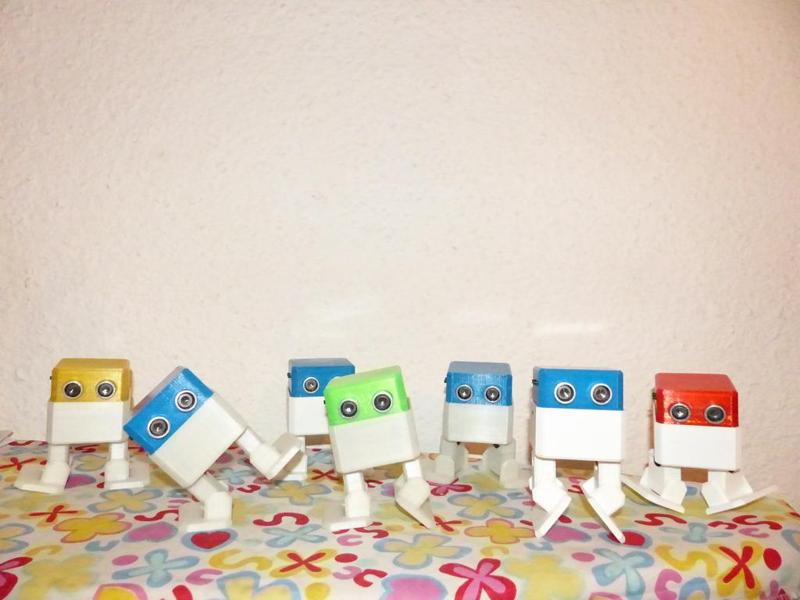 PedroBot, usb Battery charging, bluetooth, led mouth, noise detector.