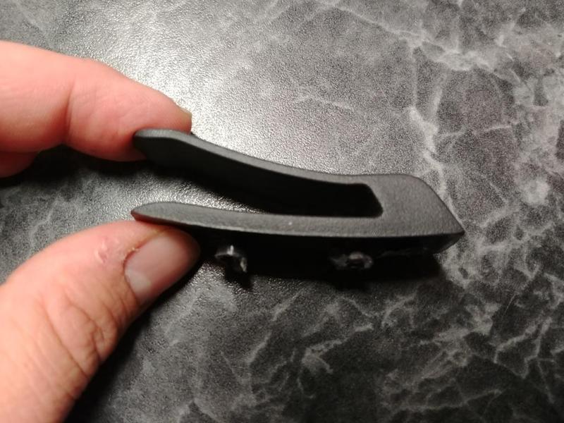 Dacia Lodgy Gurt Halteclip dritte Reihe