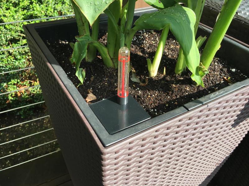 Corner cover for Lechuza CUBICO self-watering planter