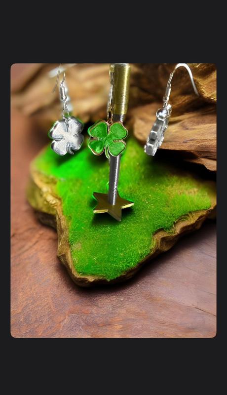 Trebol Earrings